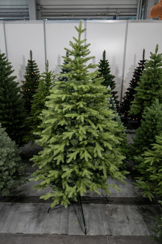 Vánoční stromek Smrk NORDIC 250 cm