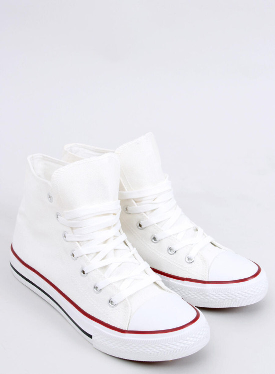 Klasické plátěné tenisky bílé