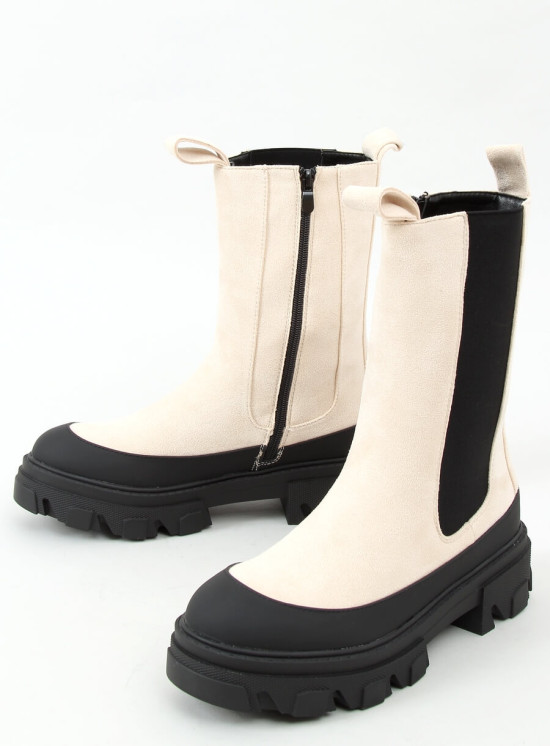 Béžovo-černé semišové kozačky