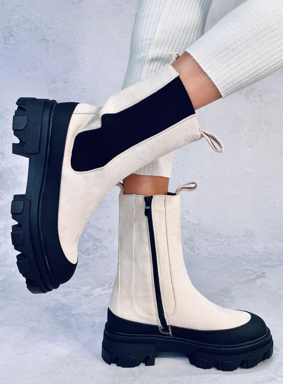 Béžovo-černé semišové kozačky