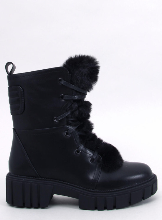 Černé šněrovací kozačky s kožešinou