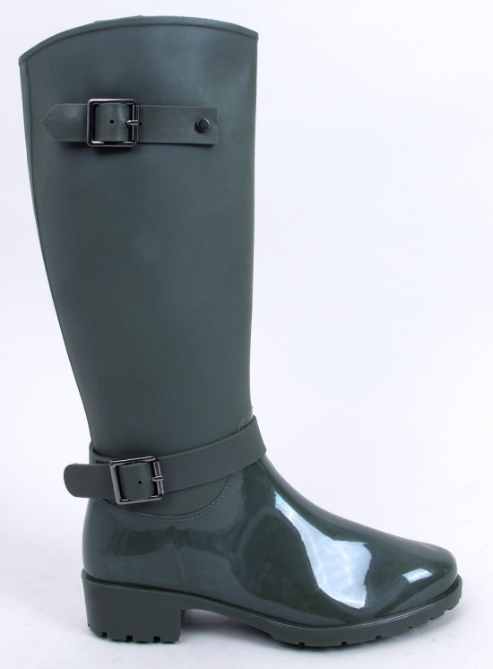 Zelené vysoké holínky