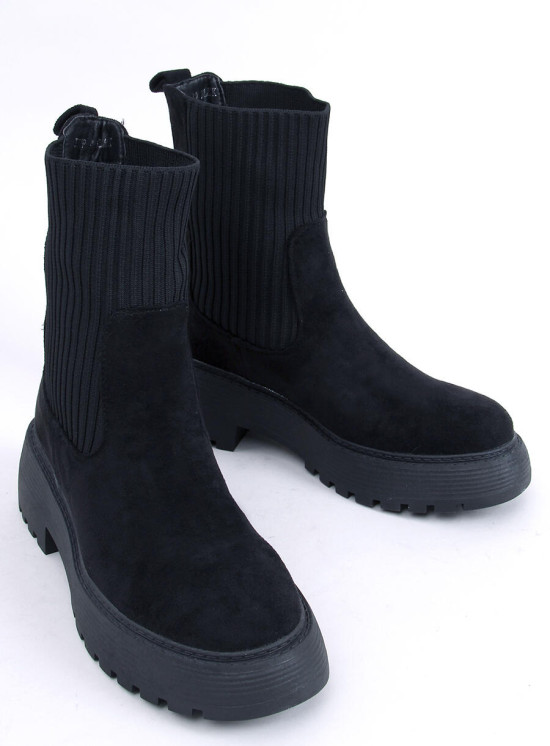 Černé kozačky s elastickou manžetou
