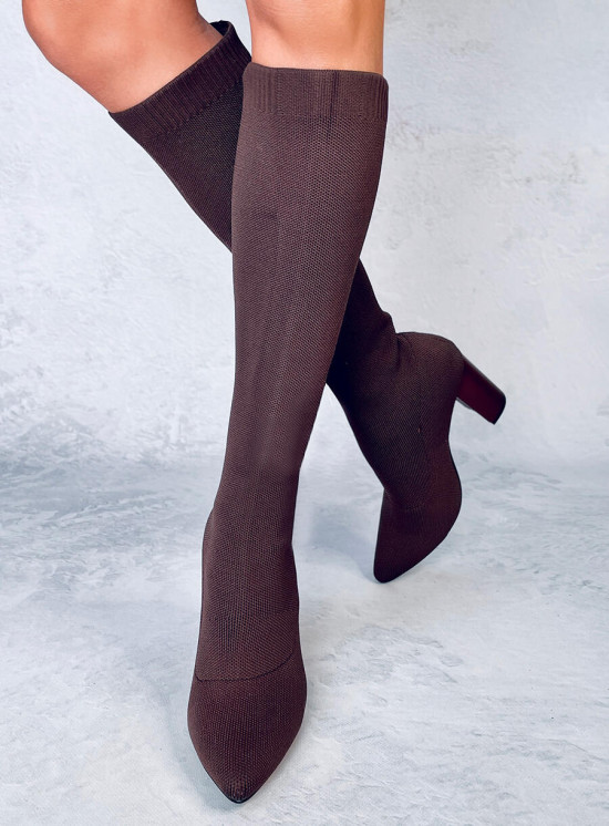 Hnědé dámské kozačky s elastickým svrškem