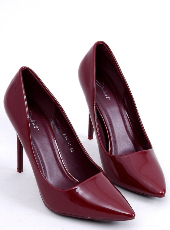 Vínově červené lesklé lodičky