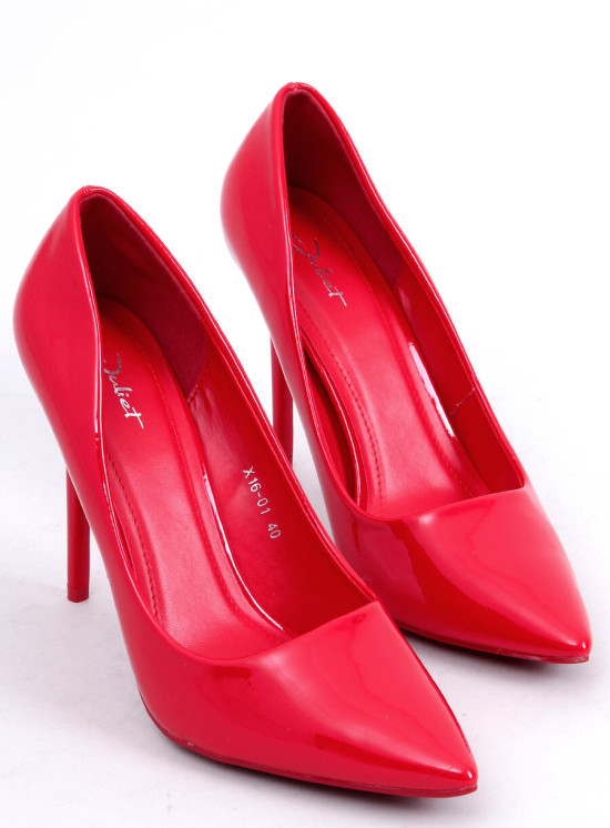 Červené lesklé lodičky