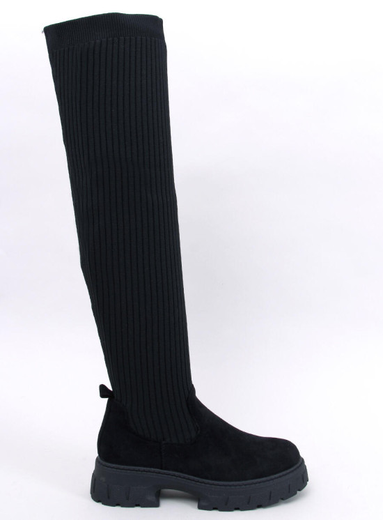 Černé vysoké kozačky s elastickým svrškem