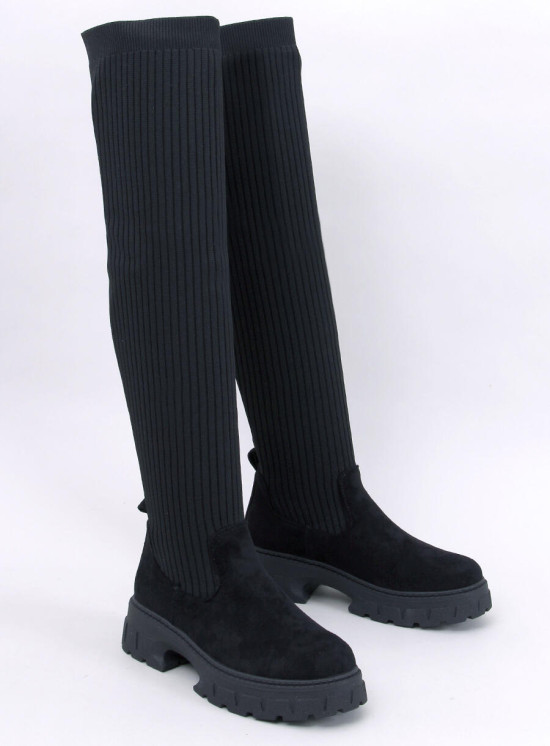 Černé vysoké kozačky s elastickým svrškem