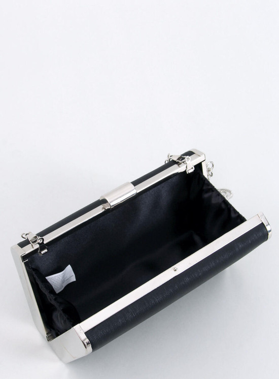 Černá elegantní kabelka s třásní