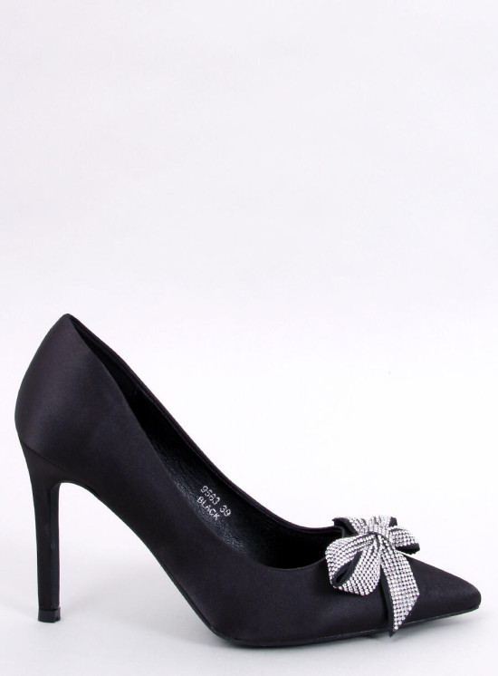 Černé saténové lodičky s mašlí