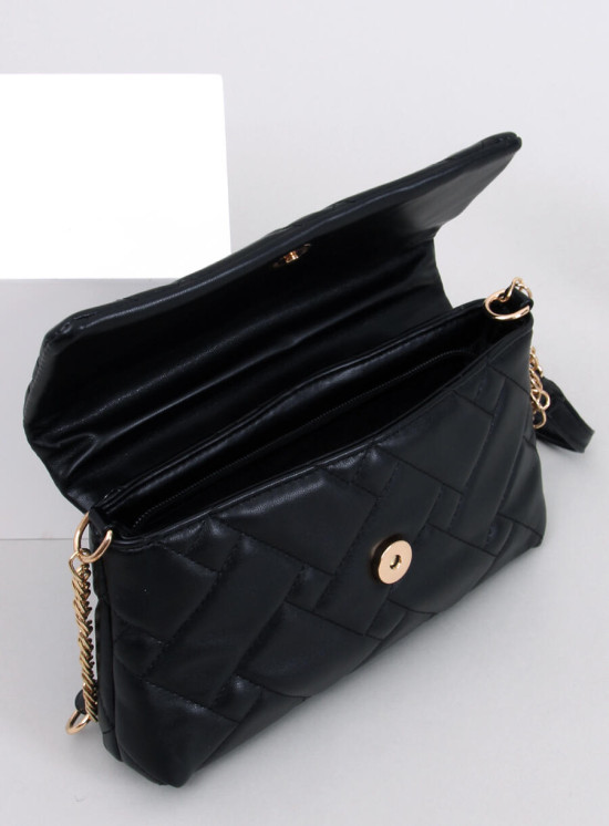 Černá prošívaná kabelka