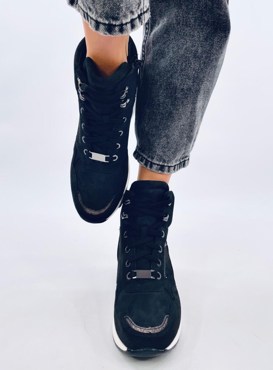 Dámské tenisky na klínovém podpatku černé