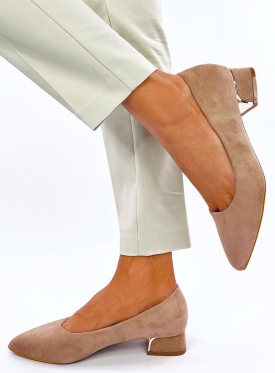 Semišové lodičky na nízkém podpatku béžové