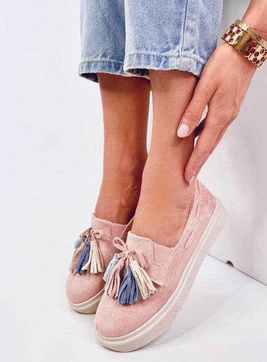 Světle růžové mokasíny s třásněmi
