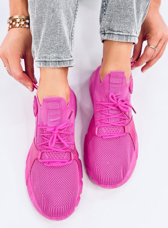 Růžové látkové tenisky