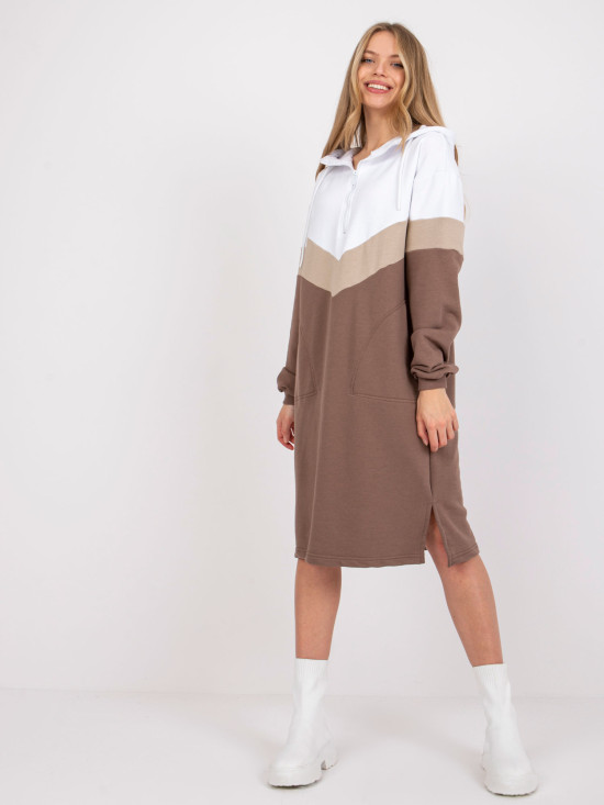 Bílé šaty s hnědými detaily