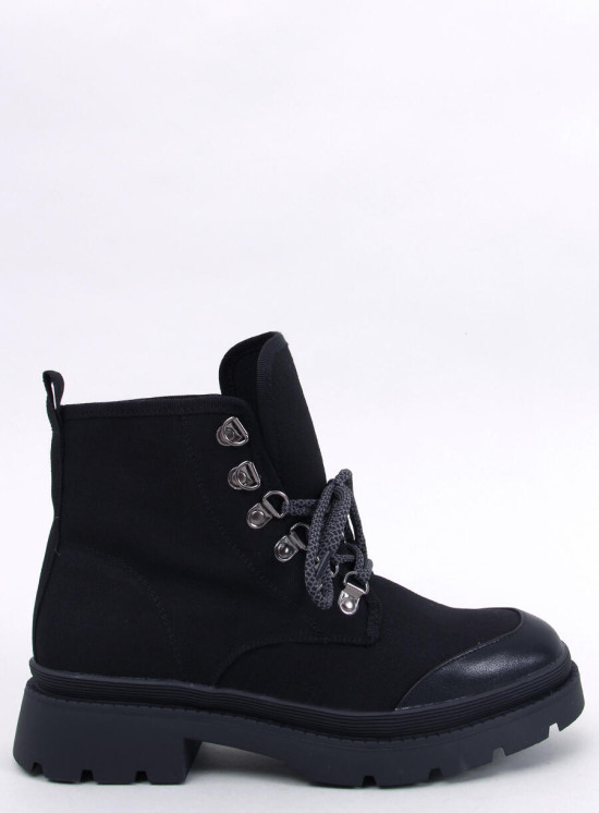 Černé látkové trekingové boty