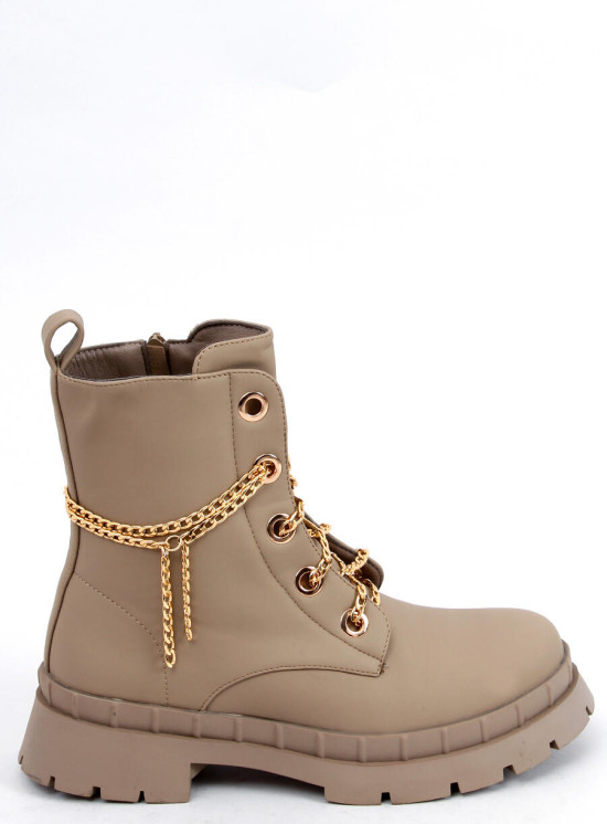 Béžové kotníkové kozačky se zlatým řetízkem