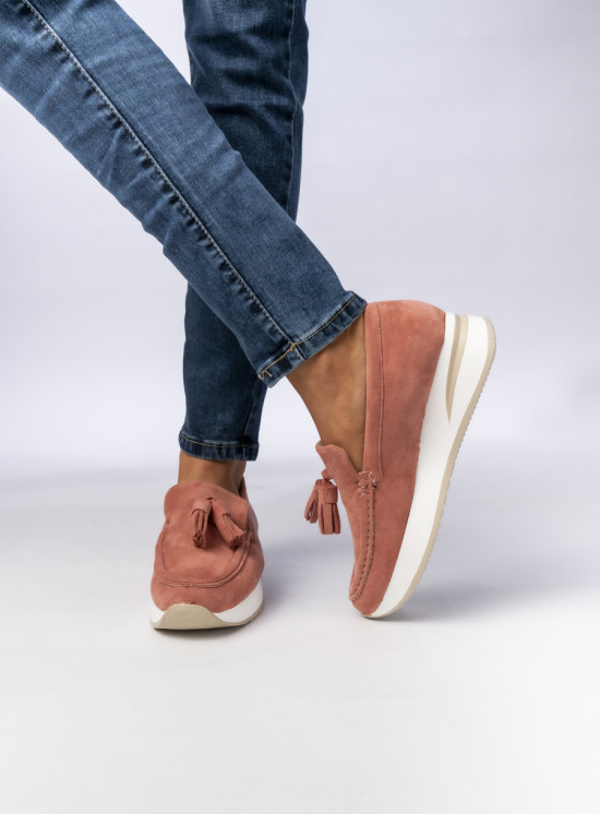 Dámské semišové mokasíny s třásněmi růžové