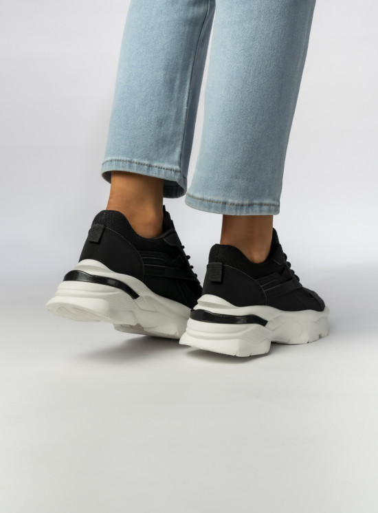 Černé tenisky na vysoké podrážce FLORA