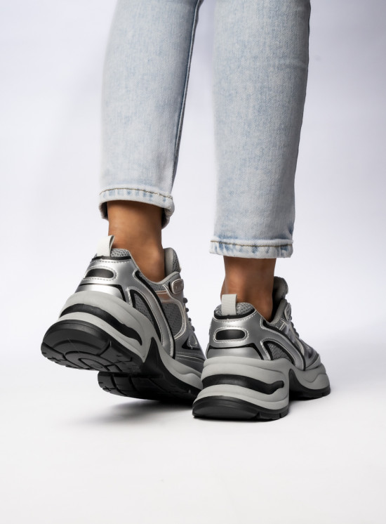 Dámské tenisky ve sportovním střihu šedá/stříbrná