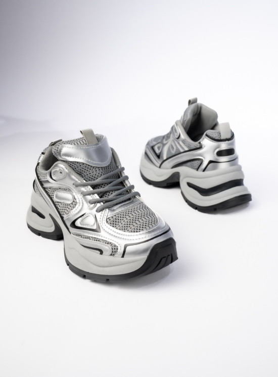 Dámské tenisky ve sportovním střihu šedá/stříbrná