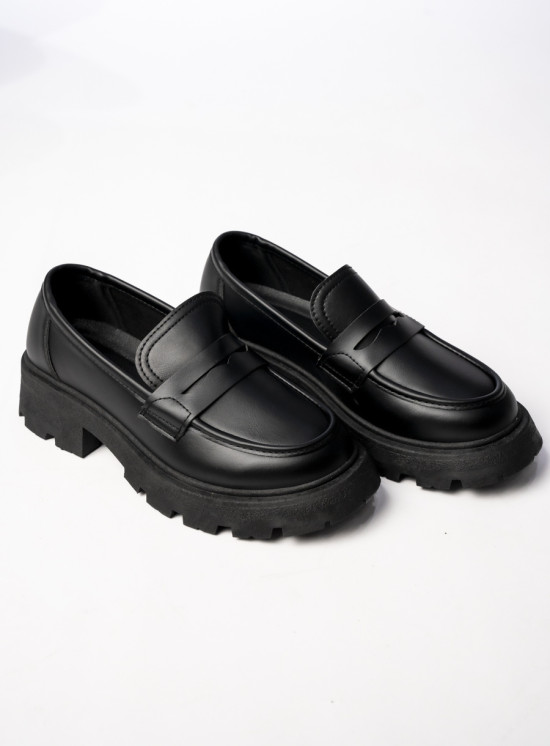 Černé mokasíny z ekokůže ROMI