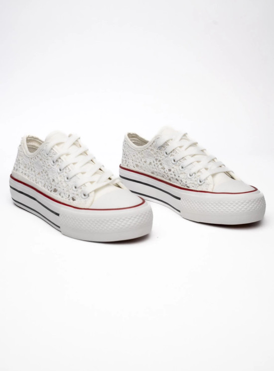 Bílé tenisky s krajkou ROMANCE