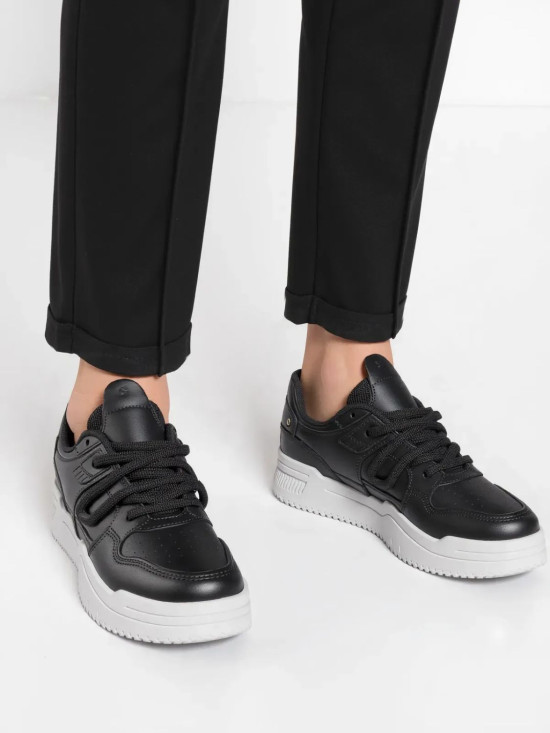 Dámské tenisky s hrubými tkaničkami černé