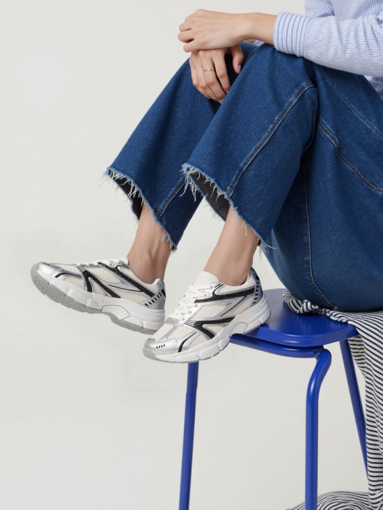 Dámské sportovní tenisky DYNAMIC stříbrné