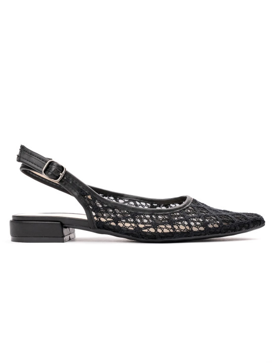 Nízké elegantní sandály černé