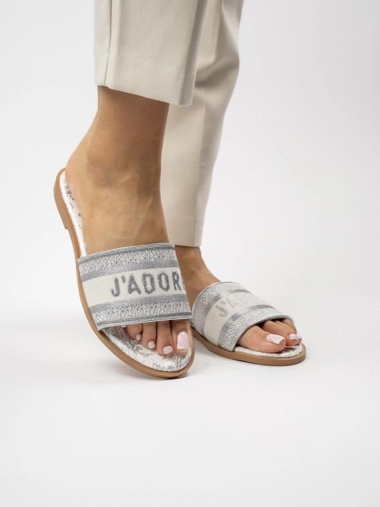 Dámské pantofle NICE stříbrné