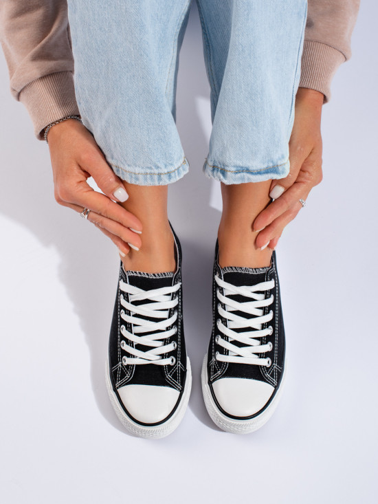 Klasické černé dámské tenisky Shelovet