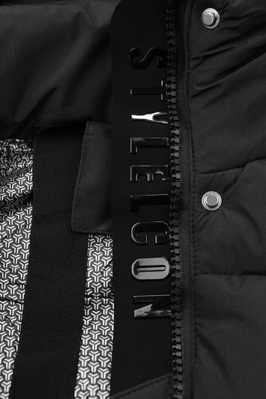 Dámská zimní bunda s kapucí, černá