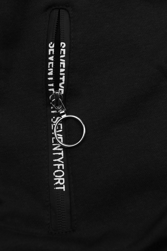 Černá mikina ve sportovním designu