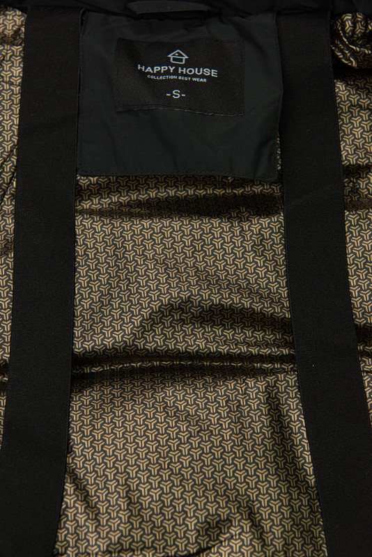 Černá dámská zimní bunda s kapucí