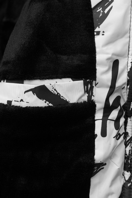 Chlapecká zimní bunda s kapucí, černá