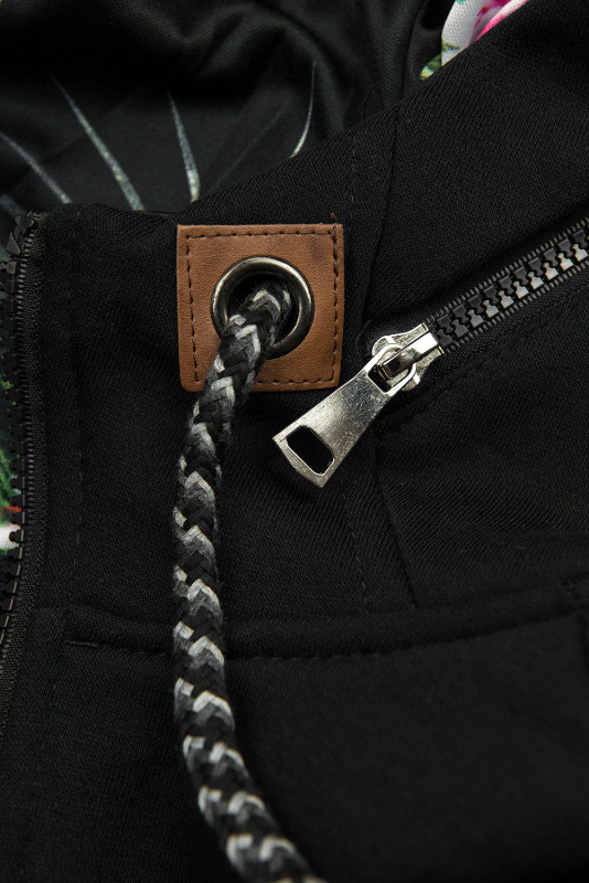 Černá prodloužená mikina s kapucí