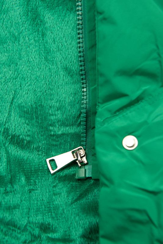 Zelená zimní vesta s kapucí