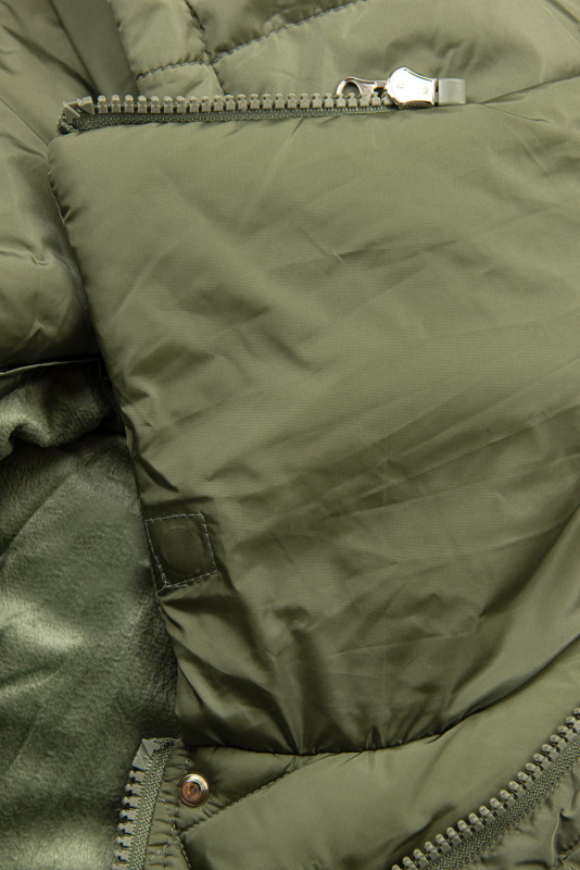 Olivově zelená zimní bunda s extra vysokým límcem