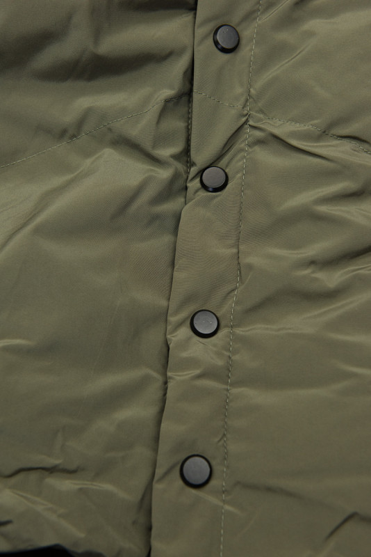 Olivově zelená dlouhá bunda na zimu