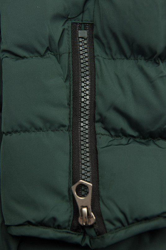 Tmavě zelená prošívaná bunda s plyšovou podšívkou