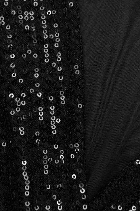Černé šaty s flitry