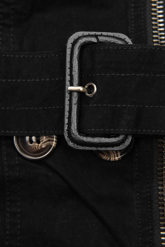 Černý kabát/trenčkot