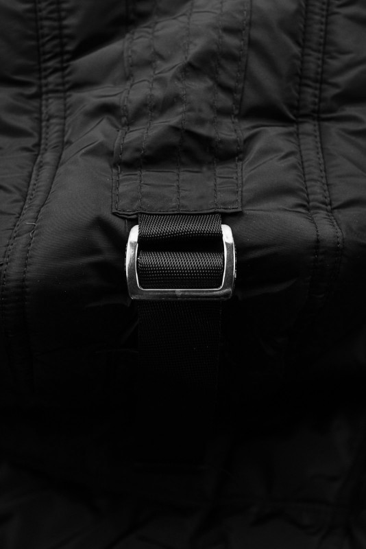 Černá zimní bunda s plyšem a kožešinou