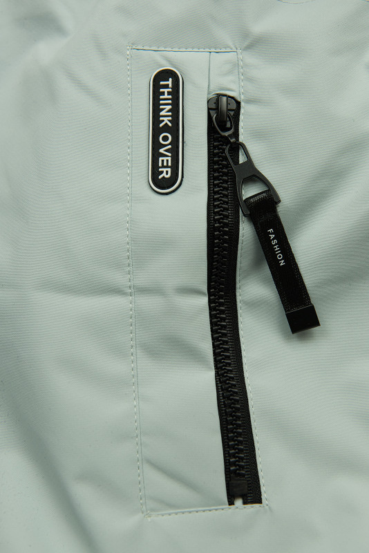 Mátově zelená jarní parka s vysokým límcem