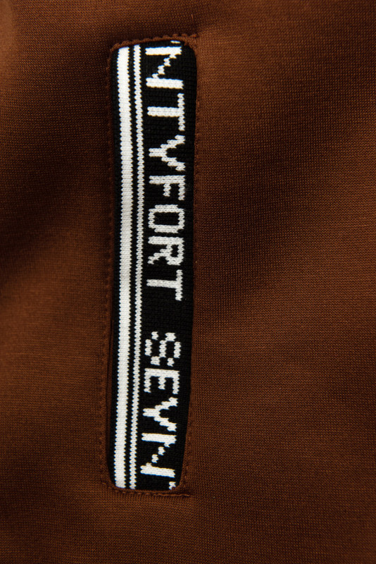 Čokoládově hnědá sportovní mikina v prodlouženém střihu