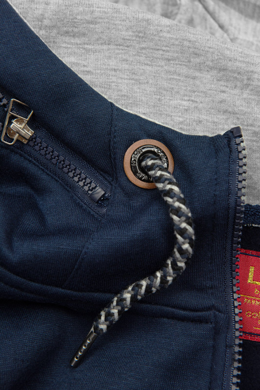 Tmavě modrá mikina s tvarovaným pasem