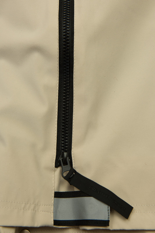 Béžová přechodná parka se stahováním v pase