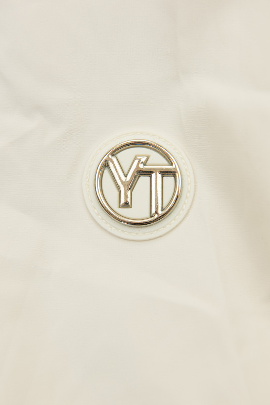 Ecru jarní parka s velkou kapucí